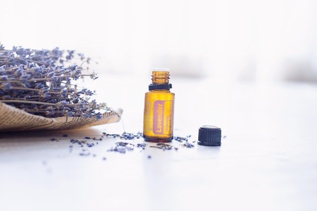 lavender essential oil for tonsil stones